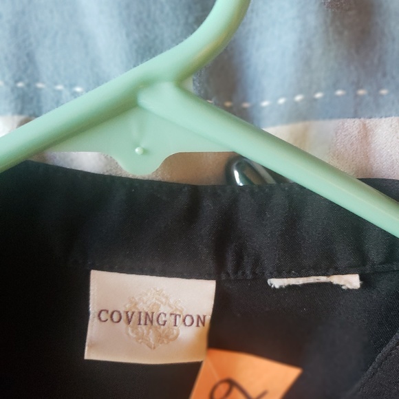 Womans Blouse - Picture 4 of 4